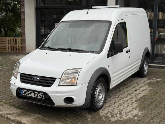 EMSALSİZ FİYAT 2013 FORD CONNECT 1.8 KLİMALI ORJİNAL 2+1
