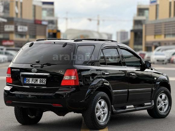 NOVUS MOTORS'dan KİA SORENTO X-FORCE 170LİK 165BİN KM!!!!