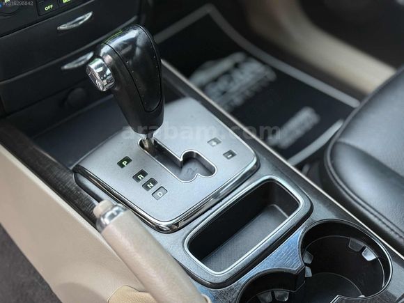 NOVUS MOTORS'dan KİA SORENTO X-FORCE 170LİK 165BİN KM!!!!