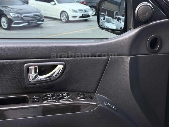 NOVUS MOTORS'dan KİA SORENTO X-FORCE 170LİK 165BİN KM!!!!