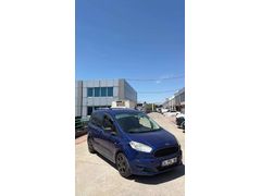 Galeriden Ford Tourneo Courier 1.5 TDCi Delux 2014 Model İstanbul
