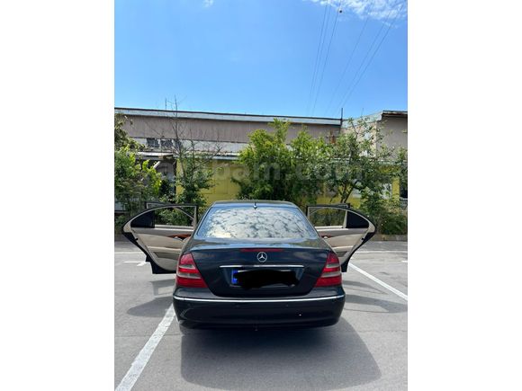 Sahibinden Mercedes - Benz E 200 Kompressor Elegance 2003 Model  379.000 km Siyah