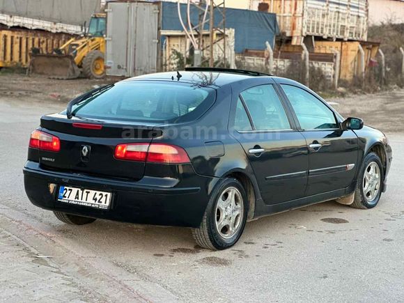 Galeriden Renault Laguna 1.6 Privilege 2005 Model Adana