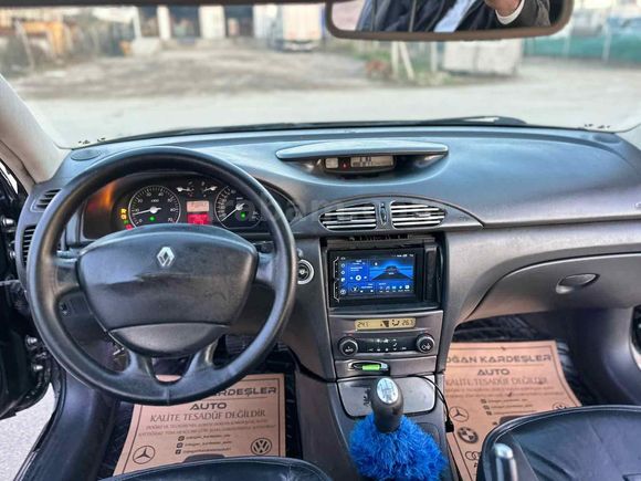Galeriden Renault Laguna 1.6 Privilege 2005 Model Adana
