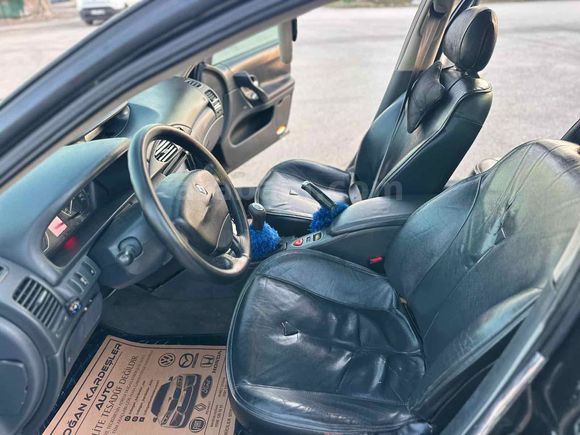 Galeriden Renault Laguna 1.6 Privilege 2005 Model Adana