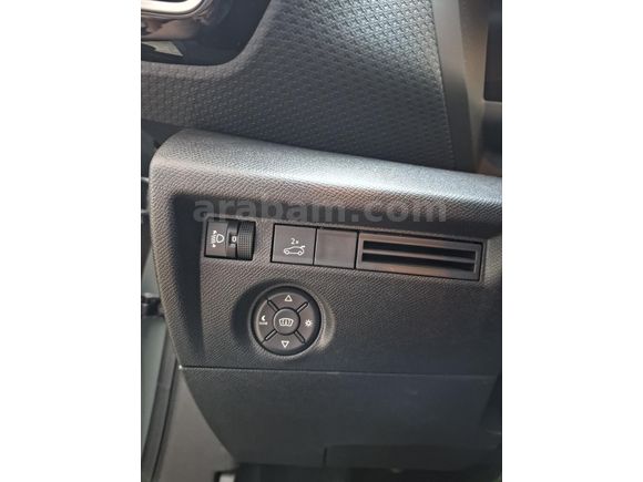 Sahibinden Citroen C4 X 1.2 PureTech Max 2025 Model