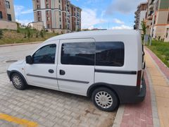 HATASIZ DEGİSENSİZ OTOMOBİL RUHSATLI 202.000. KM DE 
