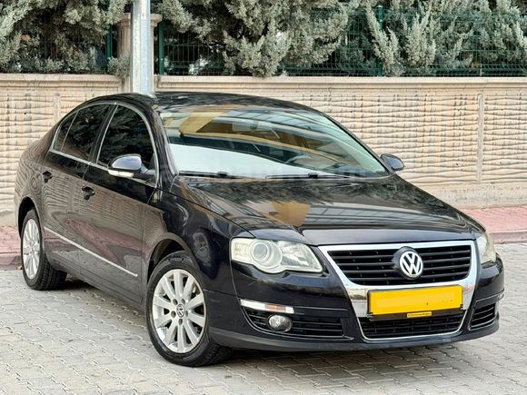 Değişensiz  Boyasız Passat 1.4 TSi Trendline 2009 Model 206.000 km Siyah