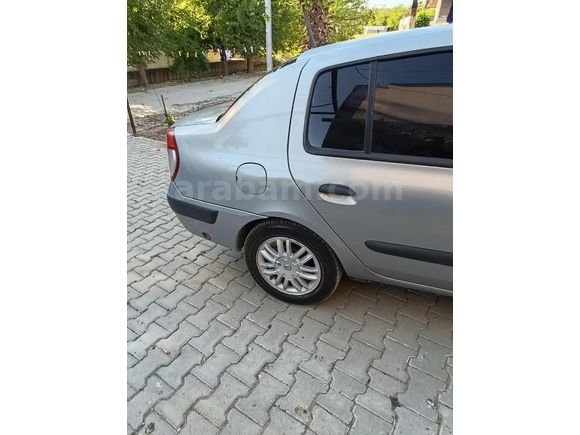 Sahibinden Renault Clio 1.4 Alize 2005 Model