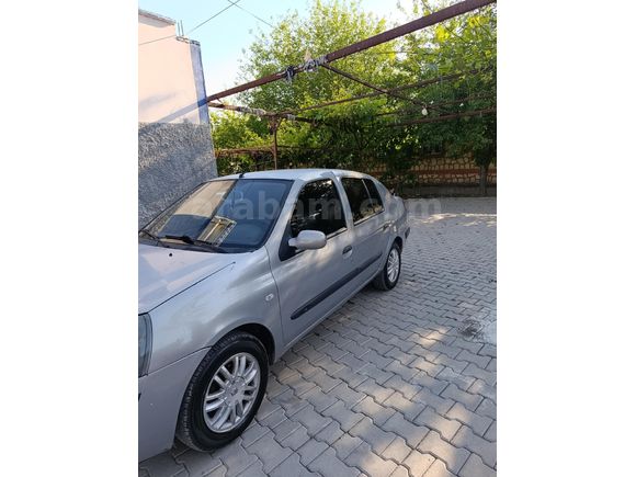 Sahibinden Renault Clio 1.4 Alize 2005 Model