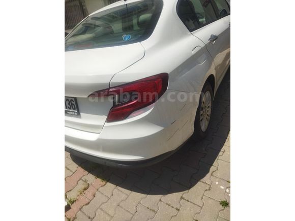 Sahibinden Fiat Egea 1.4 Fire Easy 2023 Model  35.000 km Beyaz