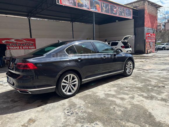 Sahibinden Volkswagen Passat 1.5 TSi Elegance 2022 Model