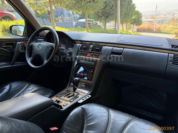 YENİ RENK OTOMOTİV 2002 MERCEDES E270 CDI ELEGANCE FULL BAKIMLI