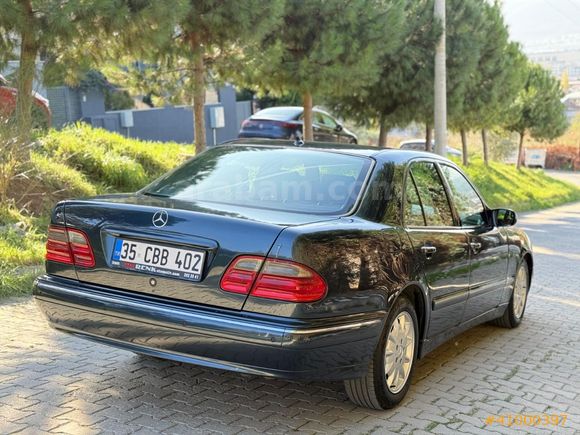 YENİ RENK OTOMOTİV 2002 MERCEDES E270 CDI ELEGANCE FULL BAKIMLI