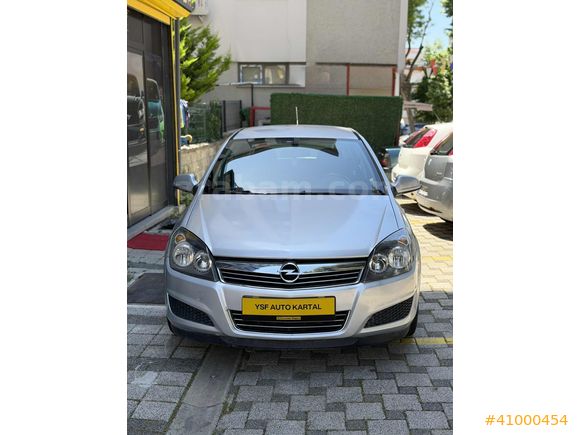 YSF AUTO KARTAL'DAN DEĞİŞENSİZ OPEL ASTRA 1.6 OTOMATİK VİTES