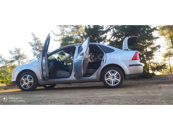 Sahibinden Ford Focus 1.6 TDCi Ghia 2008 Model