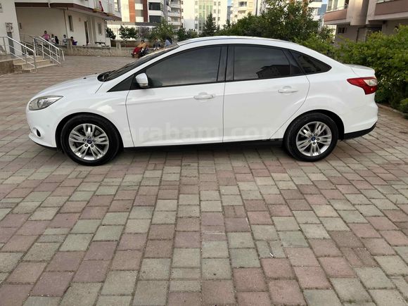 Hatasız boyasız 12 focus mk3