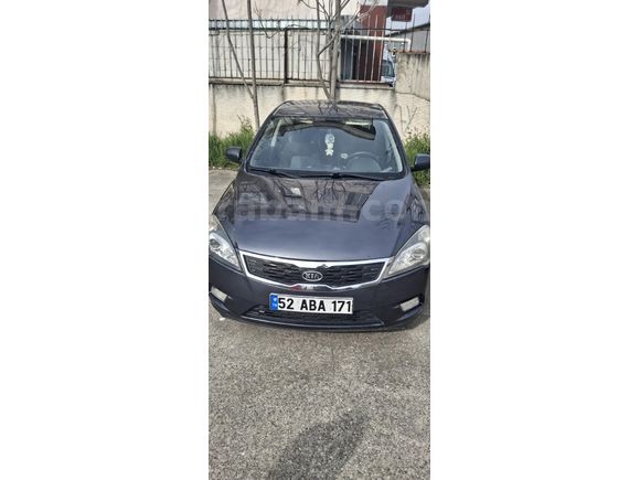 Sahibinden Kia Ceed 1.6 CRDi Motion 2011 Model