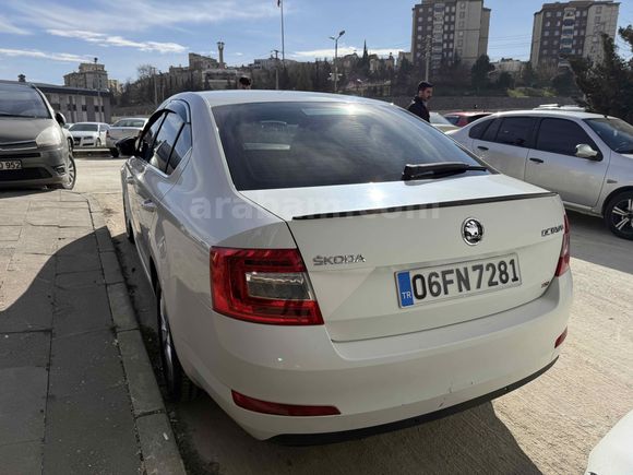 Sahibinden Skoda Octavia 1.2 TSI Elegance 2015 Model 