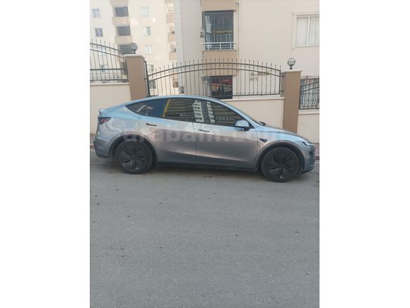 Sahibinden Quicksilver Tesla Model Y premium 2025 Model