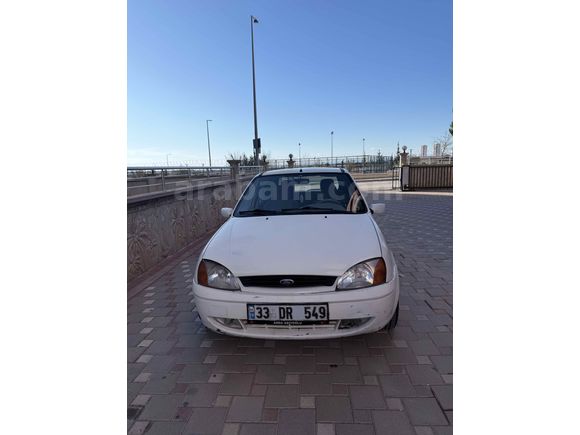 Sahibinden Ford Fiesta 1.25 Ghia 2001 Model 
