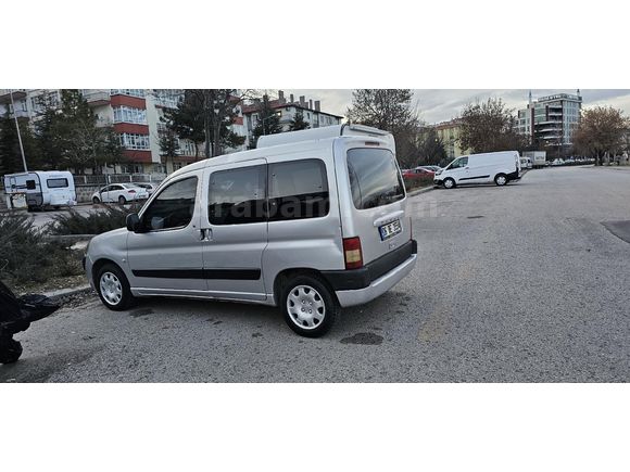 Sahibinden Peugeot Partner 2.0 HDI 2007 Model