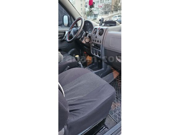 Sahibinden Peugeot Partner 2.0 HDI 2007 Model
