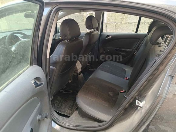 Sahibinden Opel Corsa 1.3 CDTI Enjoy 2012 Model  183.500 km Siyah