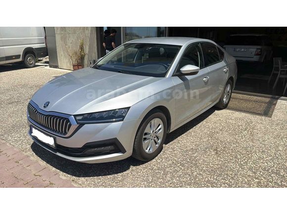 Sahibinden Skoda Octavia 1.0 e-Tec Elite 2021 Model 