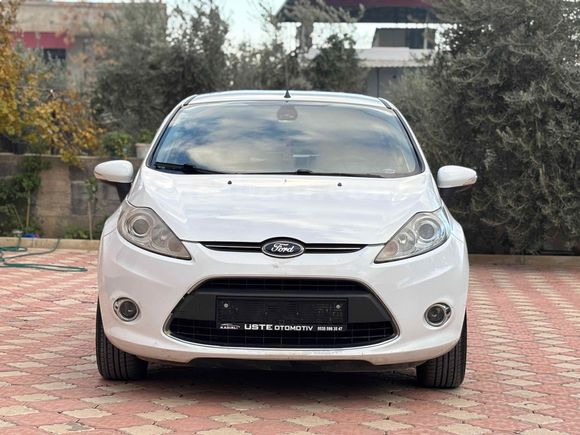 Sahibinden Ford Fiesta 1.4 Titanium 2012 Model 