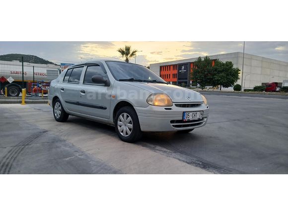Sahibinden Renault Clio 1.4 RNA 2000 Model