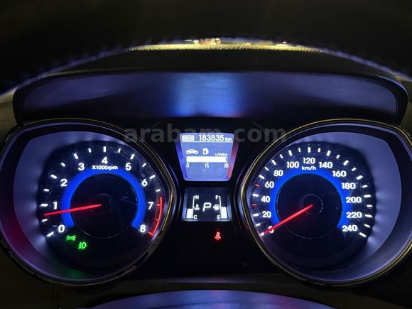 Sahibinden Hyundai Elantra 1.6 D-CVVT Mode Plus 2012 Model