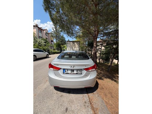 Sahibinden Hyundai Elantra 1.6 D-CVVT Mode Plus 2012 Model