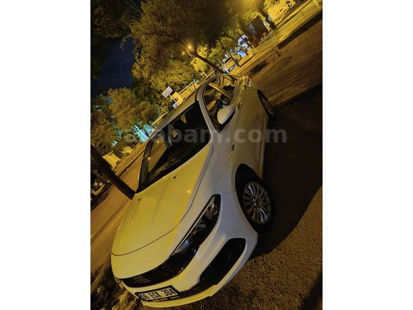 Sahibinden Fiat Egea 1.3 Multijet Easy 2023 Model 