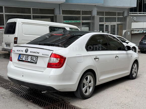 Sahibinden Skoda Rapid 1.2 Ambition 2013 Model  240.000 km Beyaz