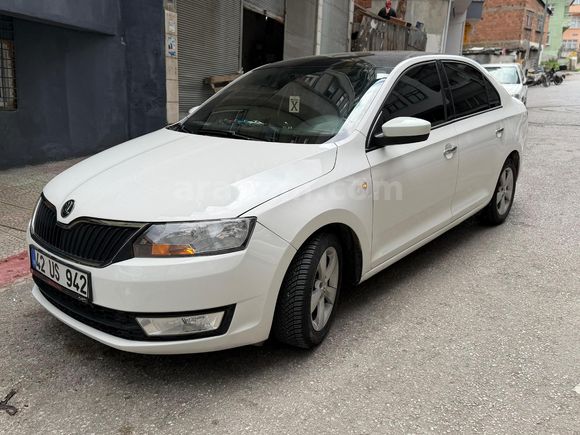 Sahibinden Skoda Rapid 1.2 Ambition 2013 Model  240.000 km Beyaz