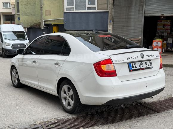 Sahibinden Skoda Rapid 1.2 Ambition 2013 Model  240.000 km Beyaz