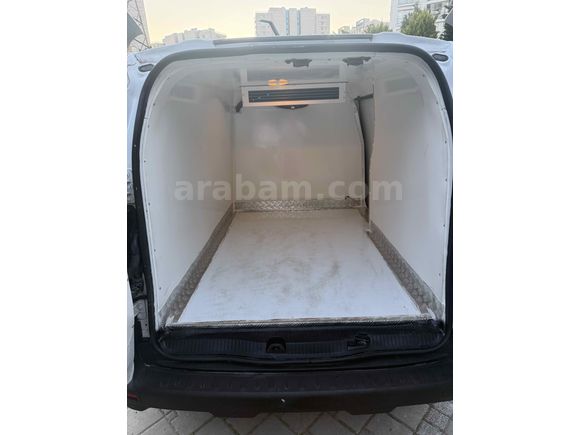 Sahibinden Renault Kangoo 1.5 BlueDCI L2 Equilibre 2024 Model 