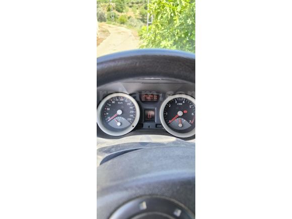 Sahibinden Renault Megane 1.6 Dynamique 2004 Model