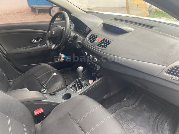 Sahibinden Renault Fluence 1.5 dCi Touch 2014 Model 