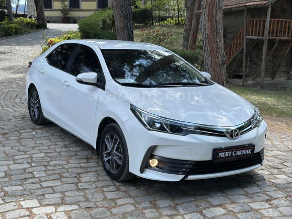 2018 44.000 KM HATASIZ BOYASIZ TRAMERSİZ Corolla 1.6 Touch 