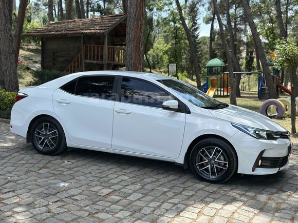 2018 44.000 KM HATASIZ BOYASIZ TRAMERSİZ Corolla 1.6 Touch 