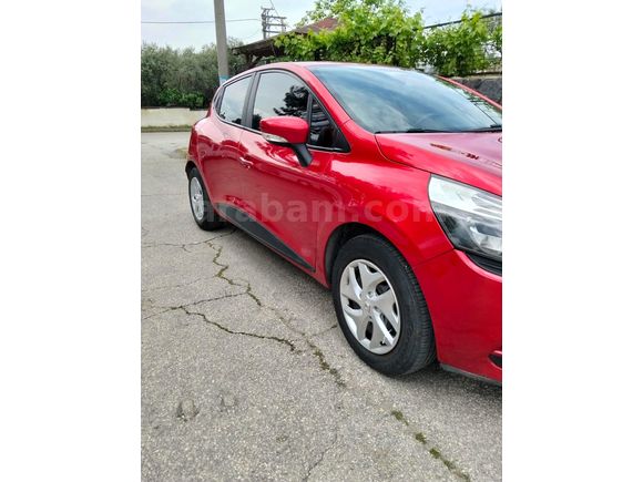 Sahibinden Renault Clio 1.2 Joy 2018 Model  90.000 km Kırmızı