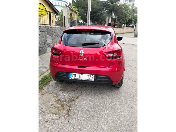 Sahibinden Renault Clio 1.2 Joy 2018 Model  90.000 km Kırmızı