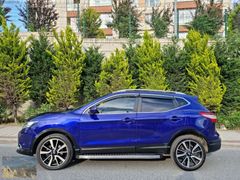 DİZEL OTOMATİK QASHQAİ FULL+FULL CAM TAVAN
