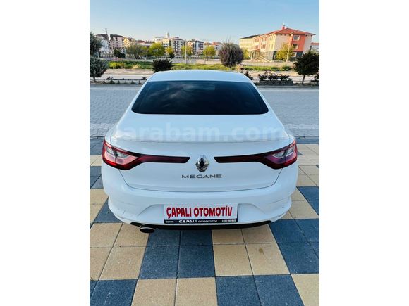 Sahibinden Renault Megane 1.5 Blue DCI Touch 2019 Model 