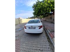 Sahibinden Fiat Egea 1.4 Fire Easy 2019 Model  125.000 km Beyaz