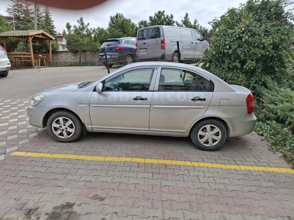 Sahibinden Hyundai Accent Era 1.5 CRDi-VGT Team 2011 Model