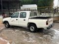 Sahibinden Toyota Hilux 2.4 D 2000 Model 