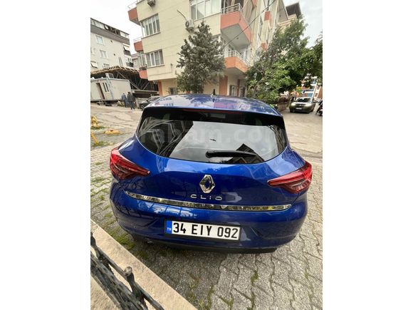 Sahibinden Renault Clio 1.0 SCe Joy Son 2 GÜN 2021 Model 